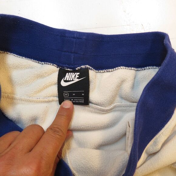 NIKE Womens Sz M FURRY Retro Athletic Streetwear Fleece Sweatpants - Picture 4 of 4